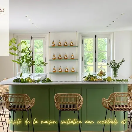 Maison De Confortable Avec Cour Interieure *