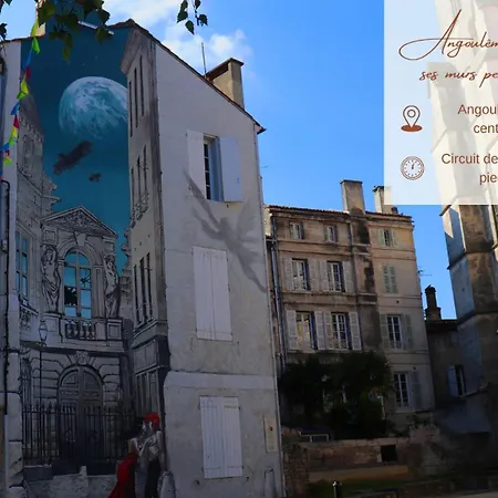 Maison De Confortable Avec Cour Interieure Angoulême