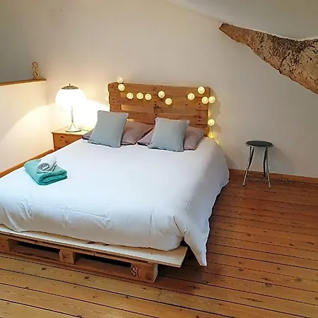 Maison De Confortable Avec Cour Interieure Angoulême