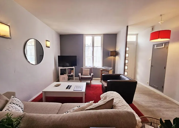 Maison De Confortable Avec Cour Interieure * Angouleme