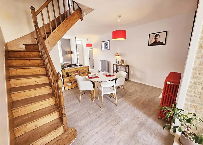 Maison De Confortable Avec Cour Interieure